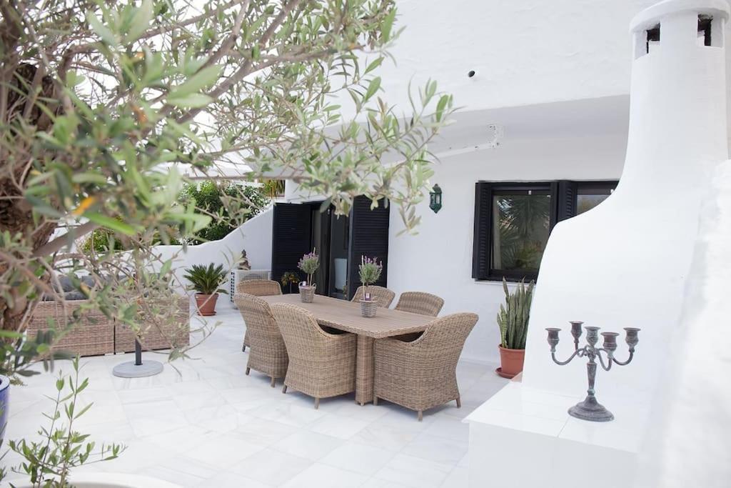 Apartamento Superb Townhouse In Golden Mile Marbella Exterior foto