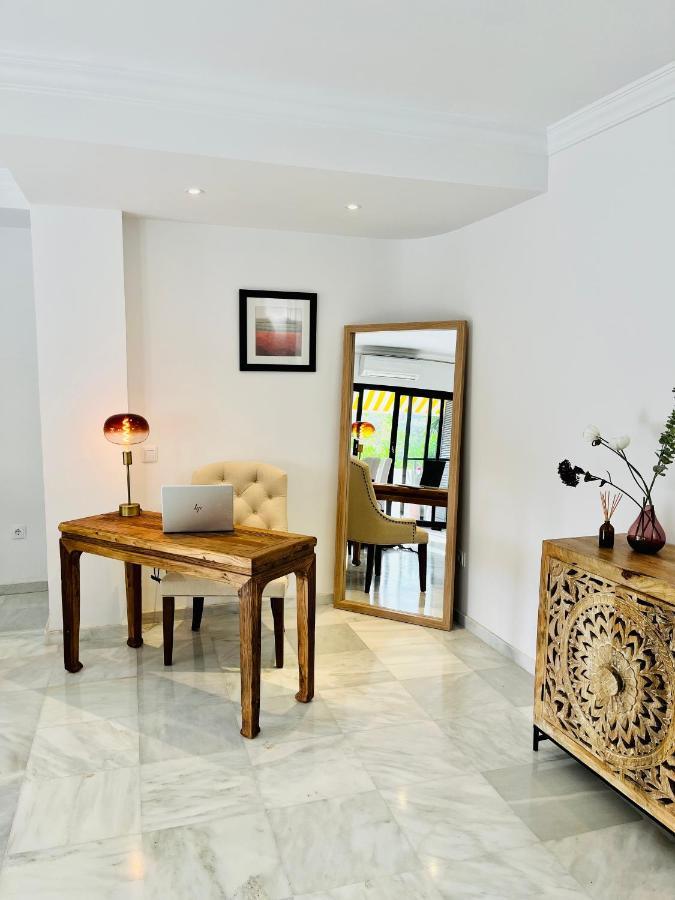 Apartamento Superb Townhouse In Golden Mile Marbella Exterior foto