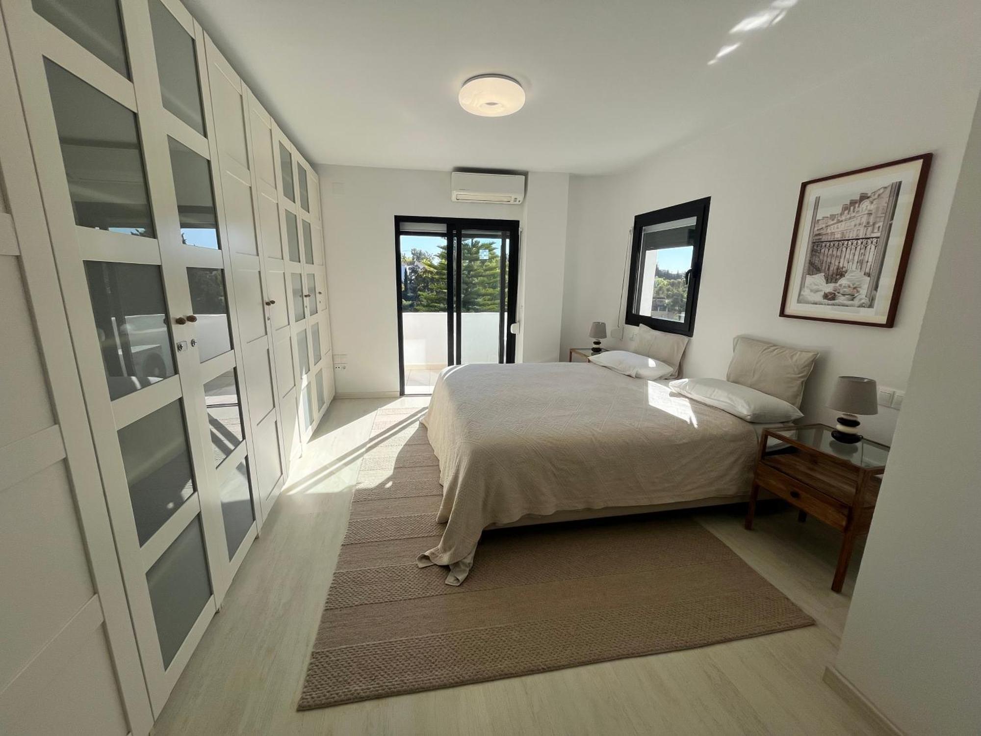 Apartamento Superb Townhouse In Golden Mile Marbella Exterior foto